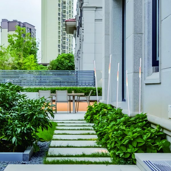 LFL084-WT-1W Modern Style Led Outdoor Path Lights - Image 2